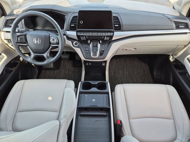 Used 2026 Honda Odyssey EX-L image 13