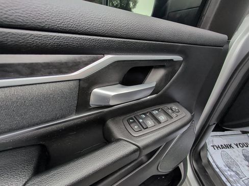 Used 2022 RAM 1500 Big Horn AWD/4WD image 11