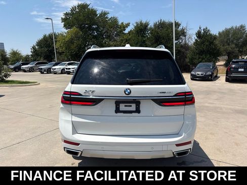 Used 2026 BMW X7 xDrive40i AWD/4WD image 6