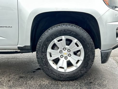 Used 2020 Chevrolet Colorado LT w/ Safety Package AWD/4WD image 11
