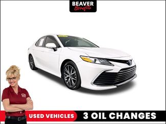 Used 2022 Toyota Camry XLE video 1