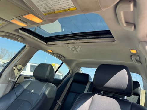 Used 2011 INFINITI G25 Journey w/ Moonroof Pkg image 19