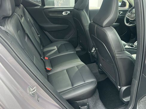 Used 2026 Volvo XC40 B5 Plus AWD/4WD image 12