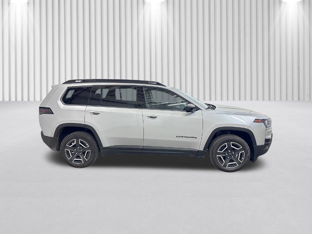 New 2026 Jeep Cherokee Limited AWD/4WD image 3