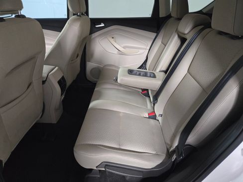 Used 2019 Ford Escape SE FWD image 11