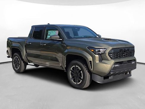 New 2026 Toyota Tacoma TRD Sport w/ TRD Sport Upgrade Package AWD/4WD image 3