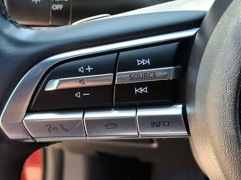 Used 2019 MAZDA MAZDA3 Hatchback w/ Premium Package FWD image 20