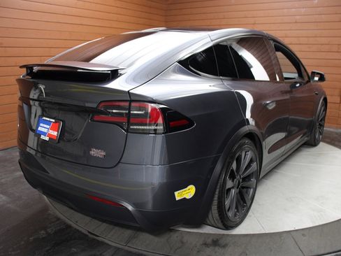 Used 2022 Tesla Model X Plaid image 51