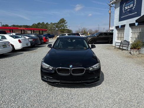 Used 2016 BMW 320i xDrive Sedan image 8