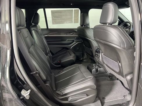 New 2025 Jeep Grand Cherokee L Limited w/ Trailer Tow Package RWD image 13