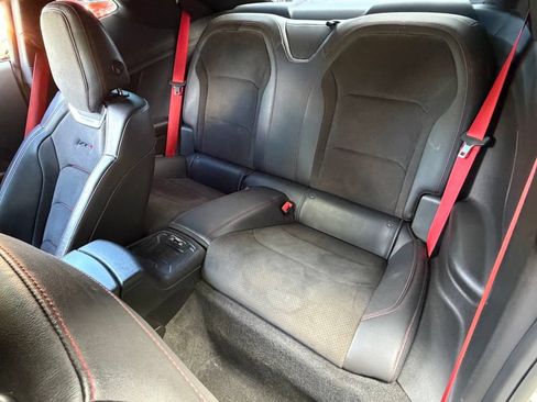 Used 2019 Chevrolet Camaro ZL1 RWD image 30