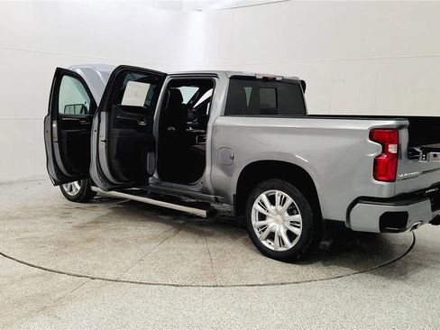 New 2026 Chevrolet Silverado 1500 High Country AWD/4WD image 11