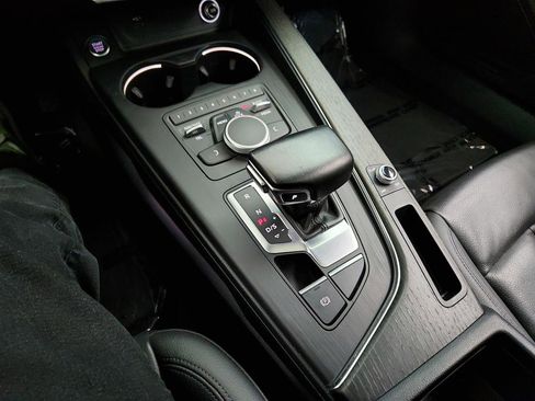 Used 2019 Audi A4 2.0T Premium image 19
