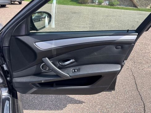 Used 2008 BMW M5 RWD image 26