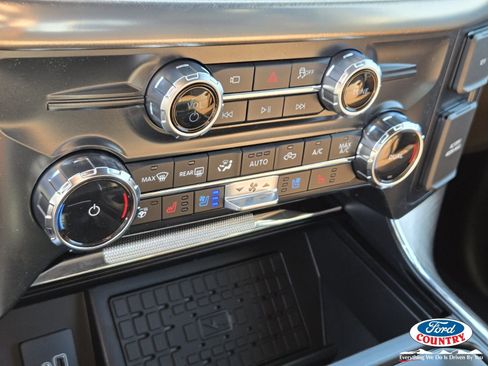 New 2026 Ford F150 King Ranch w/ FX4 Off-Road Package image 15