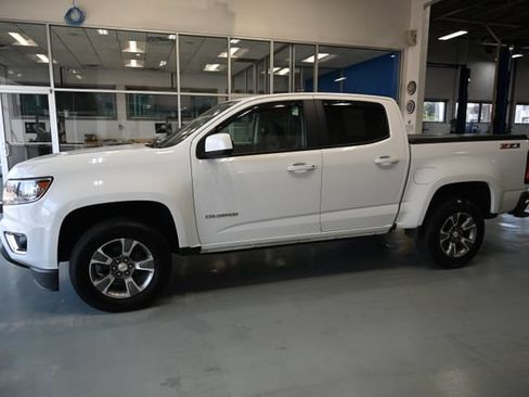 Used 2019 Chevrolet Colorado Z71 AWD/4WD image 8