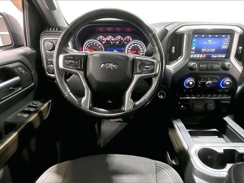 Used 2020 Chevrolet Silverado 1500 RST image 9