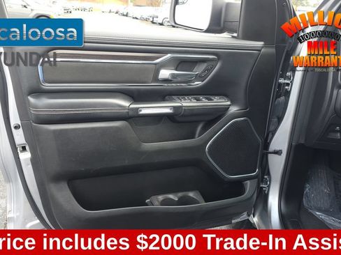 Used 2025 RAM 1500 Laramie AWD/4WD image 12