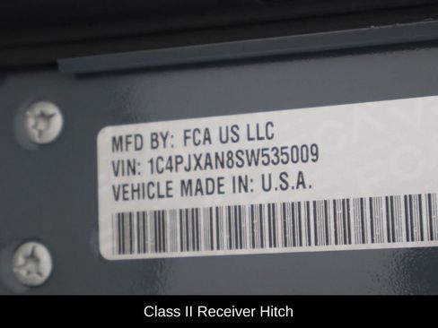 Used 2025 Jeep Wrangler Willys image 39