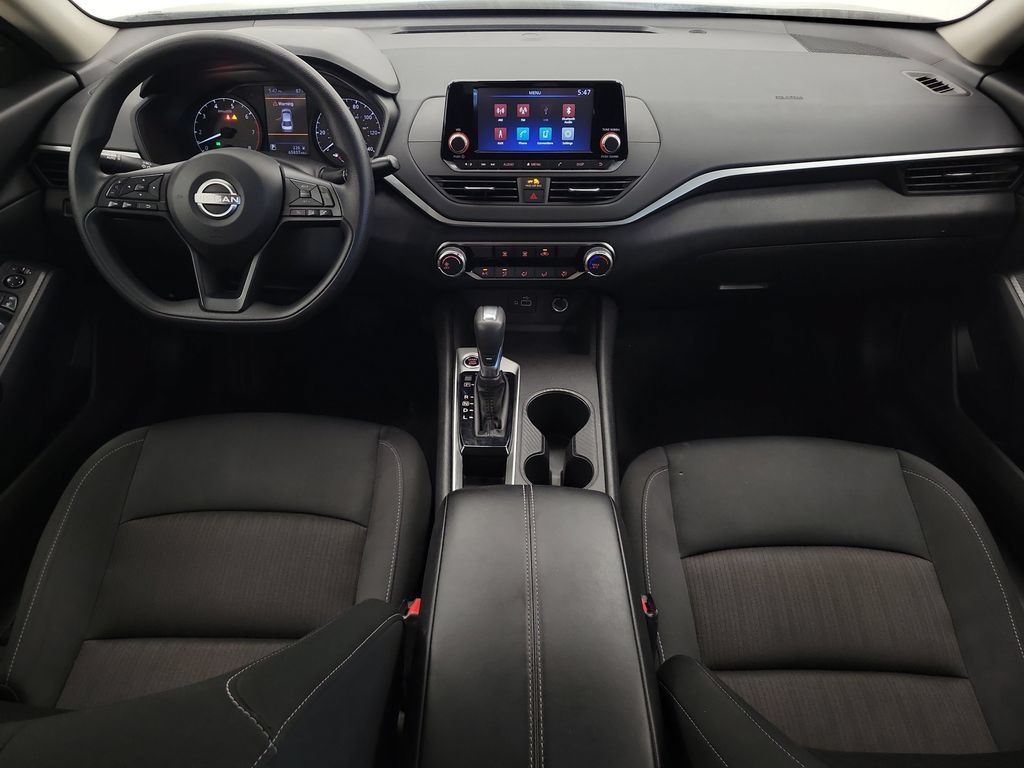 Used 2024 Nissan Altima 2.5 S FWD image 12