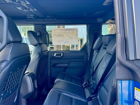 New 2025 Ford Bronco Big Bend w/ Black Diamond Package AWD/4WD image 18