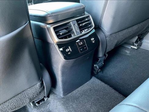 Used 2023 Lexus RX 350 Premium image 25