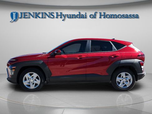 New 2026 Hyundai Kona SE image 3