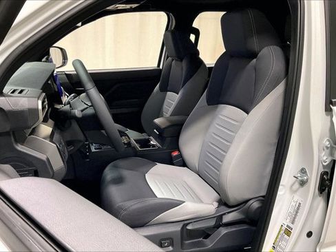 New 2026 Toyota Tacoma 4x4 Double Cab Hybrid image 9