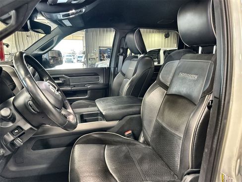 Used 2020 RAM 2500 Laramie w/ Night Edition image 12