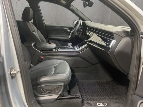 Used 2025 Audi Q7 2.0T Premium Plus w/ Premium Plus Package AWD/4WD image 20