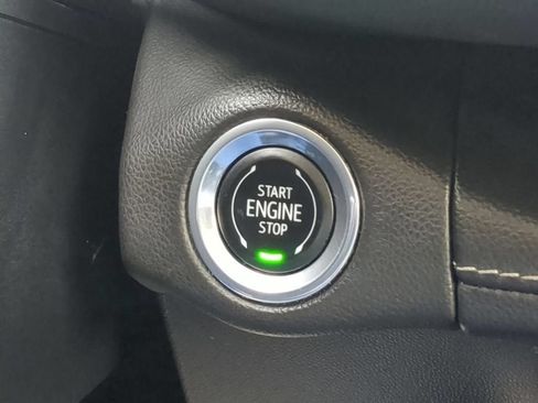 Used 2022 Buick Envision Avenir w/ Technology Package II FWD image 21