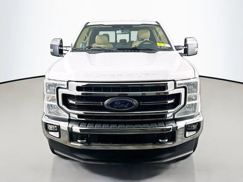 Used 2022 Ford F250 Lariat w/ Chrome Package image 2