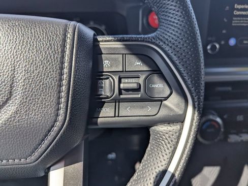 Used 2025 Toyota Tacoma TRD Off-Road AWD/4WD image 24