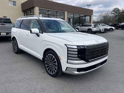 New 2026 Hyundai Palisade Calligraphy FWD image 4