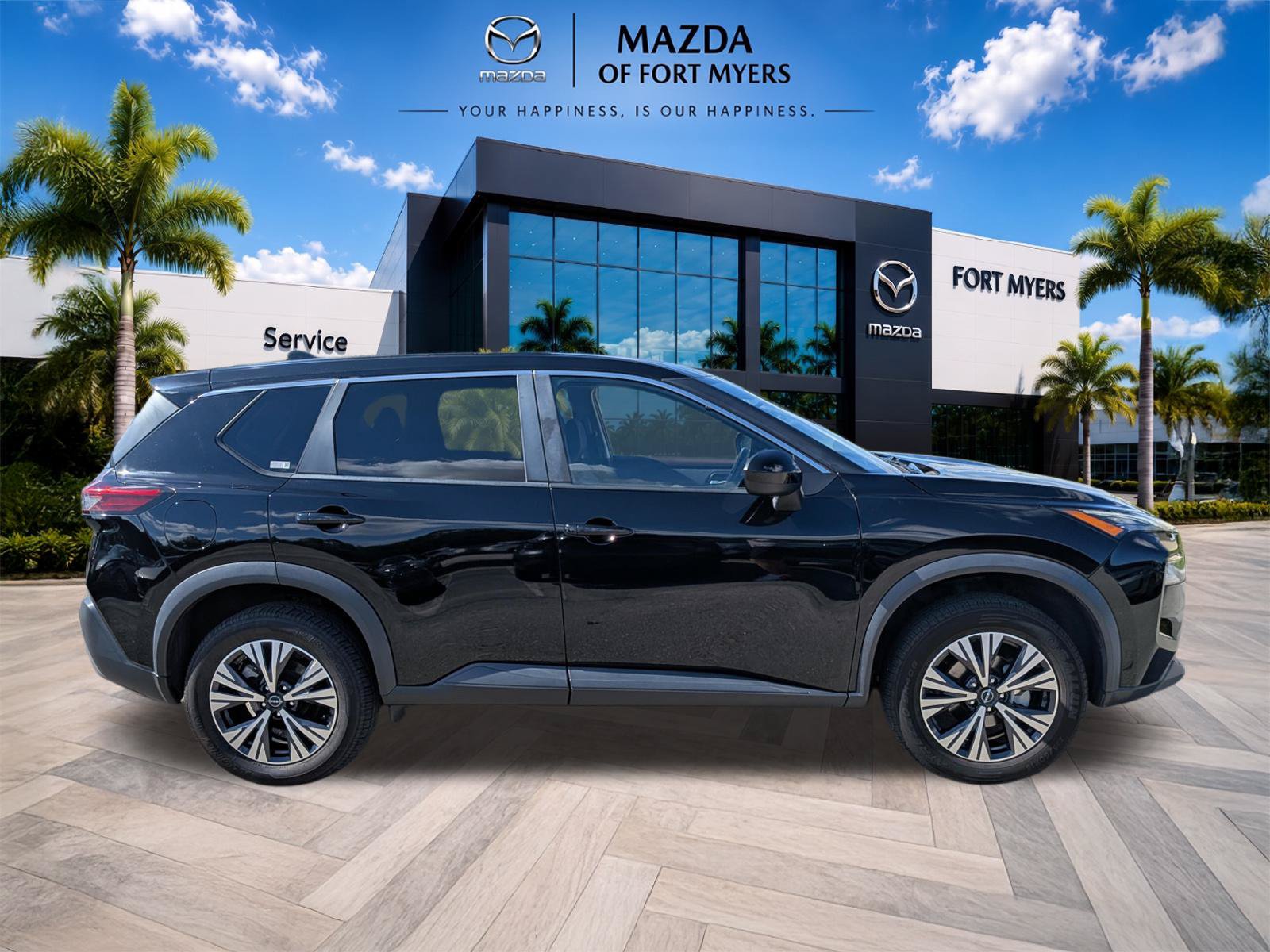 Used 2023 Nissan Rogue SV FWD image 3