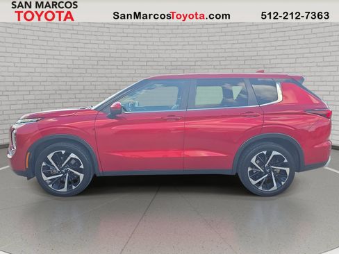 Used 2024 Mitsubishi Outlander SE FWD image 9