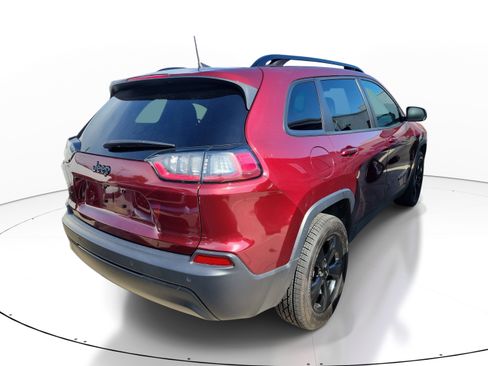 Used 2020 Jeep Cherokee Latitude Plus AWD/4WD image 4