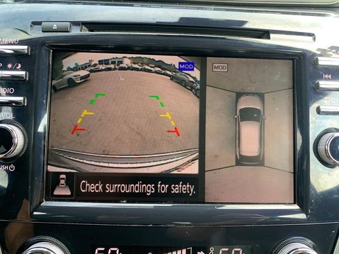 Used 2019 Nissan Murano Platinum FWD image 15