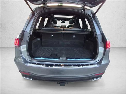 Used 2023 Mercedes-Benz GLS 450 4MATIC image 6
