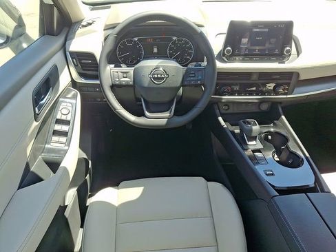 New 2026 Nissan Rogue SV FWD image 9