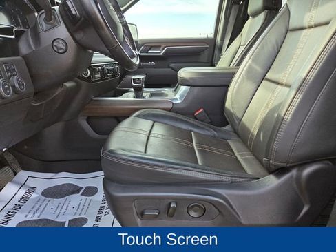 Used 2025 Chevrolet Silverado 1500 High Country w/ High Country Premium Package AWD/4WD image 17
