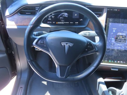 Used 2018 Tesla Model X 100D AWD/4WD image 6