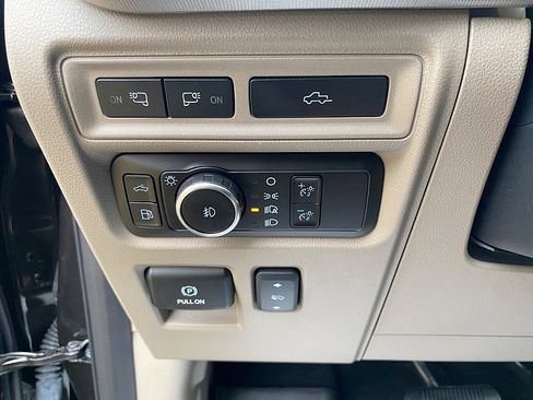 Used 2024 Ford F150 Platinum w/ Equipment Group 703A Plus image 52