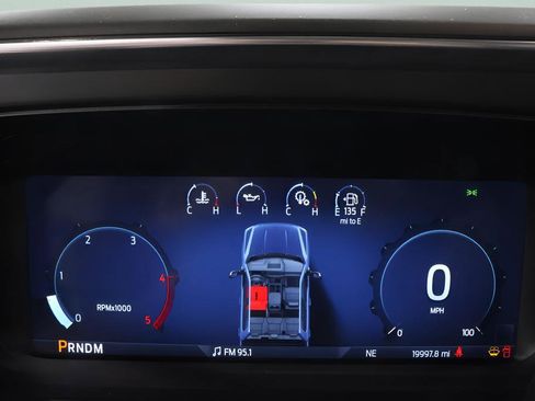 Used 2025 Ford F250 Platinum AWD/4WD image 16