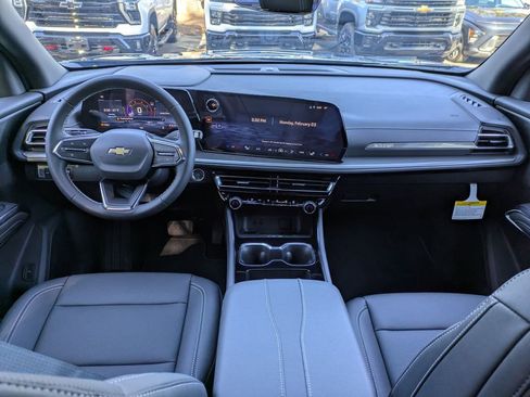 New 2026 Chevrolet Traverse LT w/ Driver Confidence Package image 16