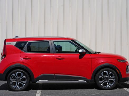 Used 2021 Kia Soul X-Line FWD image 44