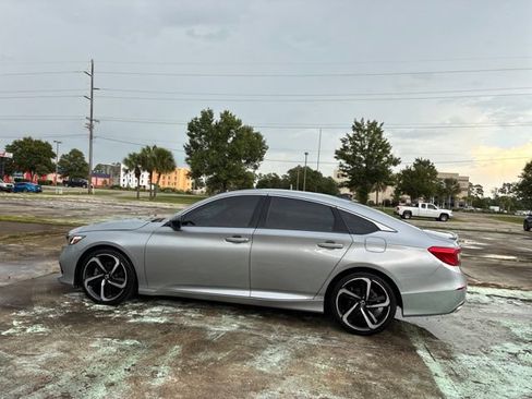 Used 2022 Honda Accord Sport Special Edition image 6