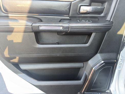 Used 2022 RAM 2500 Limited AWD/4WD image 16
