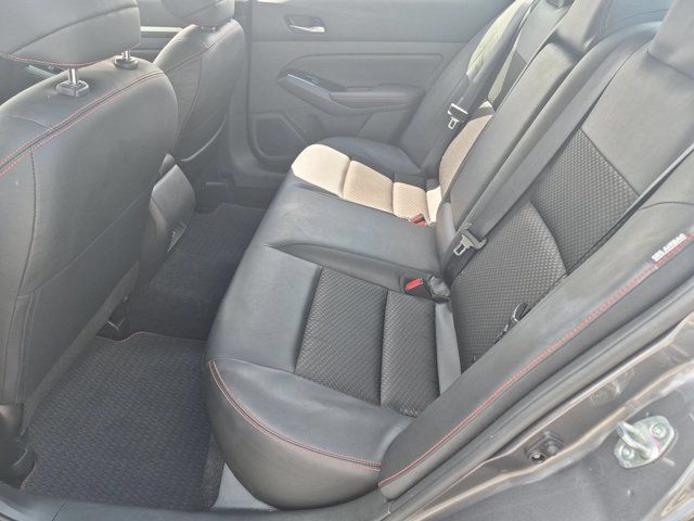 Used 2025 Nissan Altima 2.5 SR FWD image 27