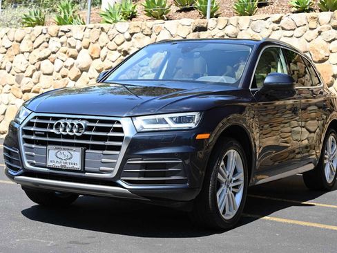 Used 2019 Audi Q5 2.0T Premium Plus image 3